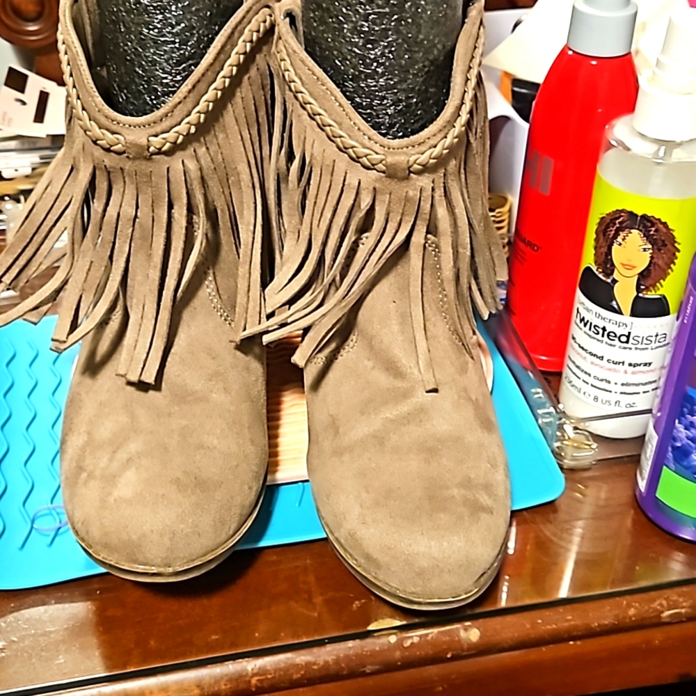 Womens ankle boots